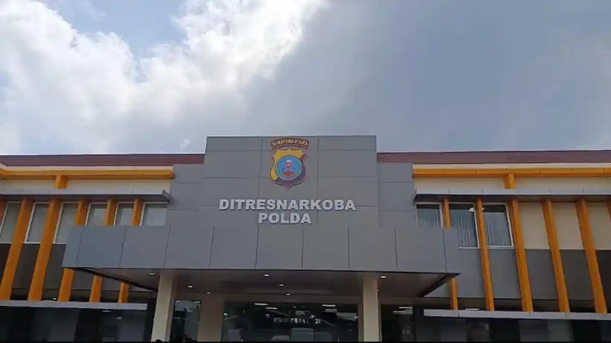Terlibat Peredaran Narkoba, 2 Personel Polres Samosir Ditetapkan Tersangka dan Ditahan - Tribun-medan.com