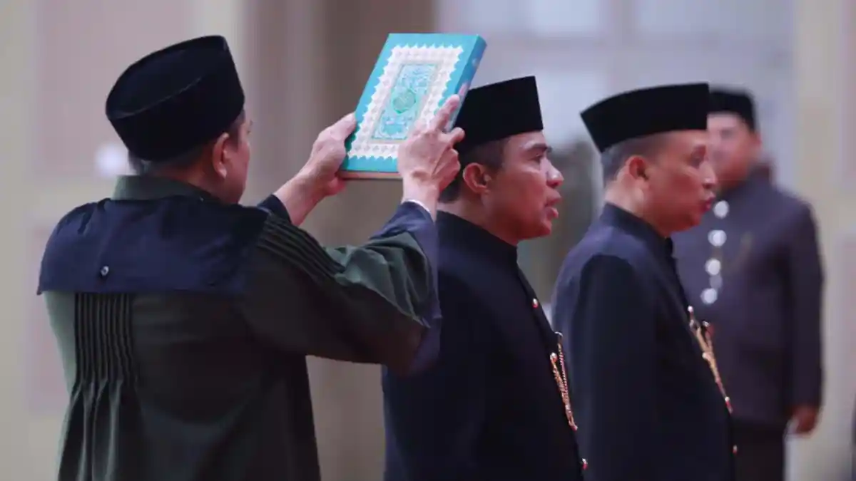 Kasatpol PP dan Kadishub Kota Batu Dilantik, Dapat Tugas Khusus Dari Pj Wali Kota Batu 