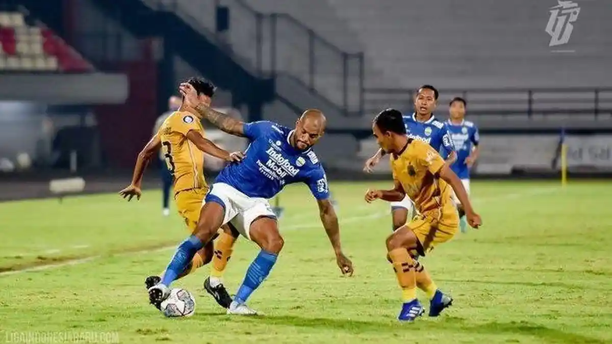 Jadwal Persib Bandung vs Persipura Berubah Efek Laga Tunda Lawan PSM Makassar