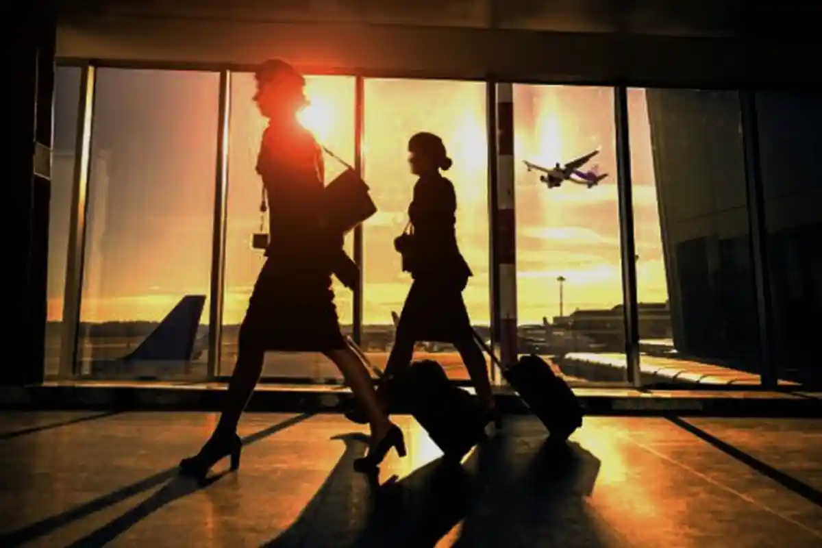 Pramugari Cantik Ini Disebut Selingkuhan Ari Askhara, Eks Dirut Garuda yang Dipecat Erick Thohir