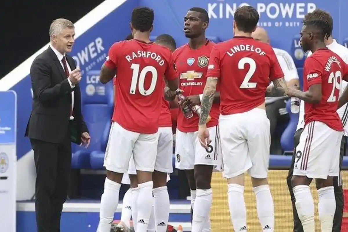 LINK Live Streaming Siaran Langsung Liga Inggris Southampton vs MU Minggu (29/11/2020) Pukul 21.00