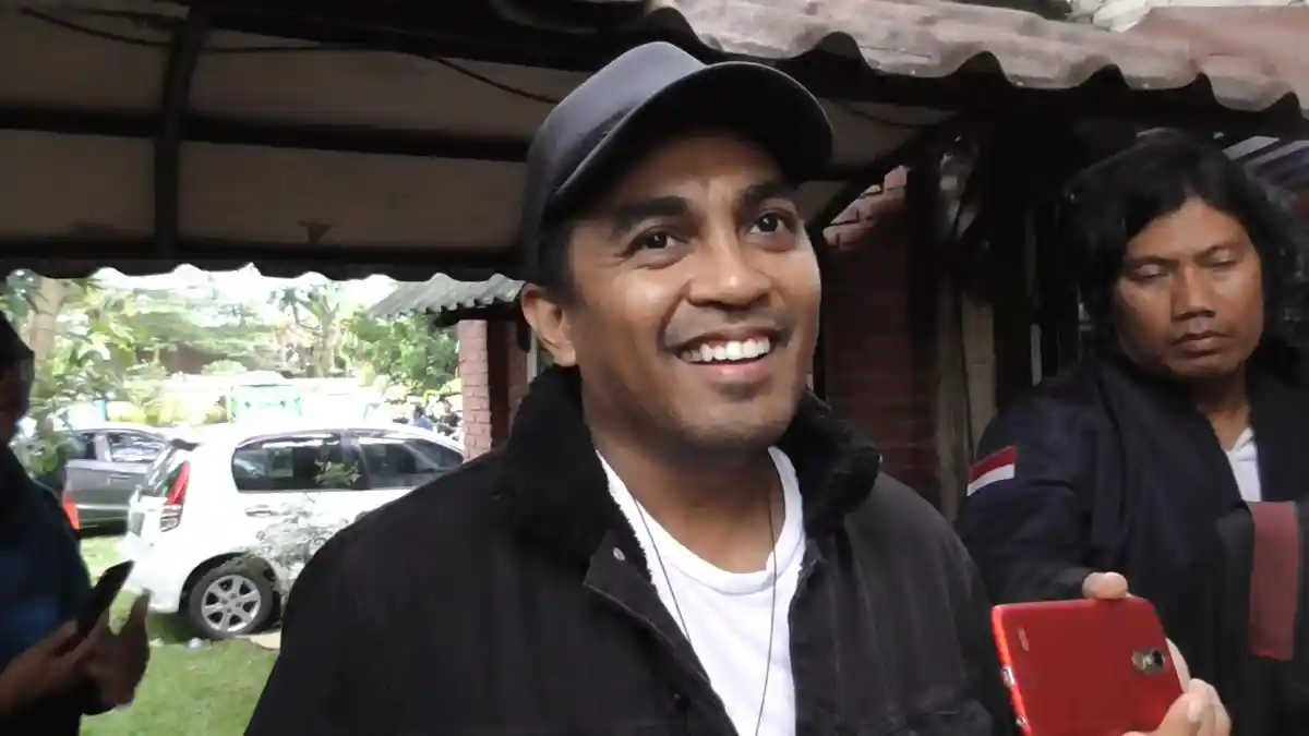 Dipuji Suami Aura Kasih, Glenn Fredly Buka Suara