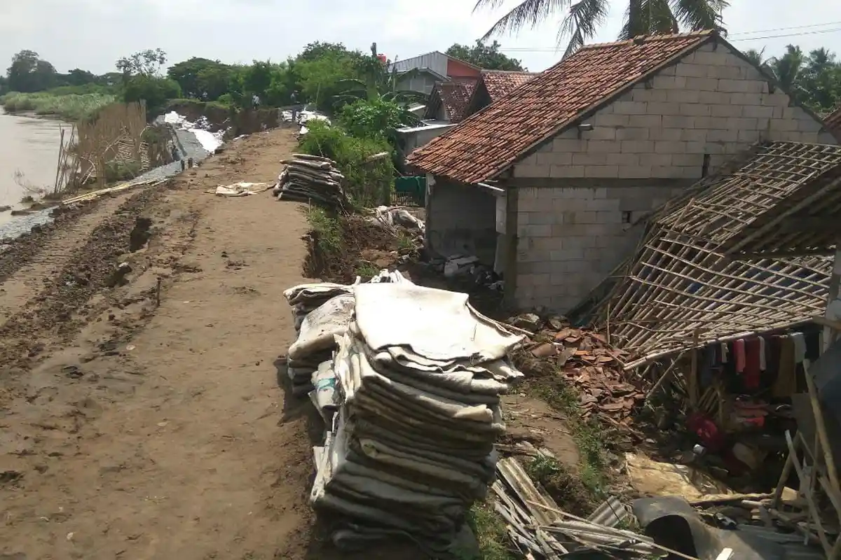 Tanggul Citarum Mulai Bergeser ke Permukiman Warga, 43 Rumah di Bekasi Terancam 