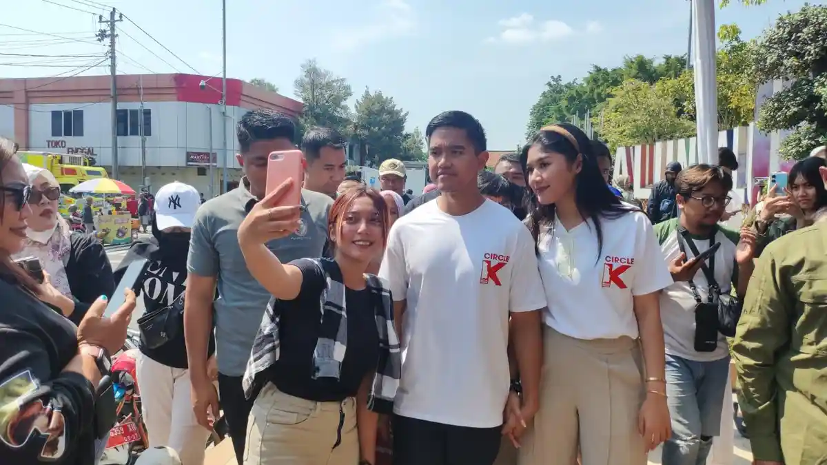 Respons Kaesang saat Ditanya Soal Ketua DPD PSI Terjerat Narkoba, Tak Jawab dan Langsung Pergi