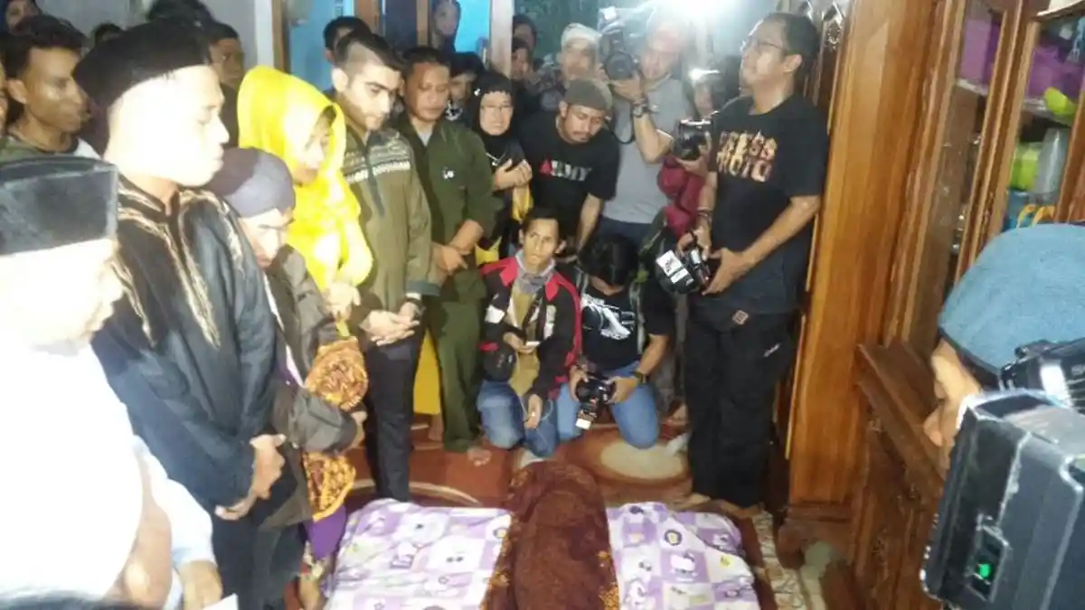 Jenasah Budi Anduk Telah Tiba di Rumah Duka