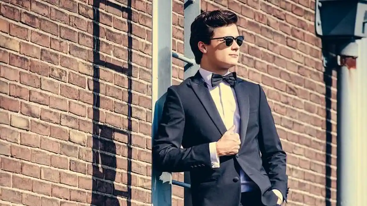 Bersama Black Tie Affair, Dennis van Aarssen Hadirkan Lagu Musim Panas yang Menyenangkan
