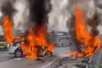 Granmax-dan-sebuah-Daihatsu-Terios-terbakar-hebat-dalam-kecelakaan-maut-3-kendaraan.jpg