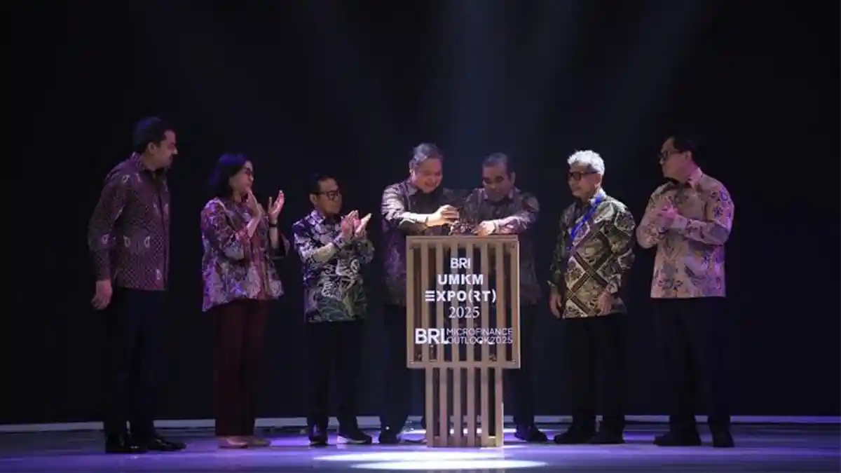 BRI Resmi Buka BRI UMKM EXPORT dan Microfinance Outlook 2025: Dukungan Nyata untuk UMKM Lokal