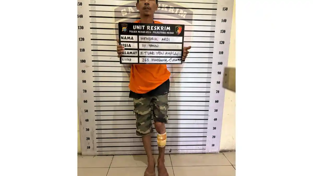 Pura-pura Kencing, Lalu Dorong Polisi untuk Kabur, Maling Motor di Parkiran Musala ini Meringis