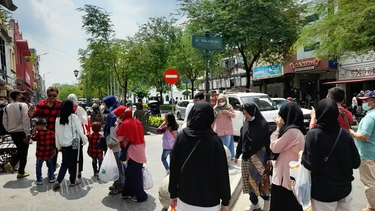 Berkah Libur Lebaran, Dalam 2 Hari Jumlah Kunjungan Wisatawan ke Malioboro Mencapai 25 Ribu Orang