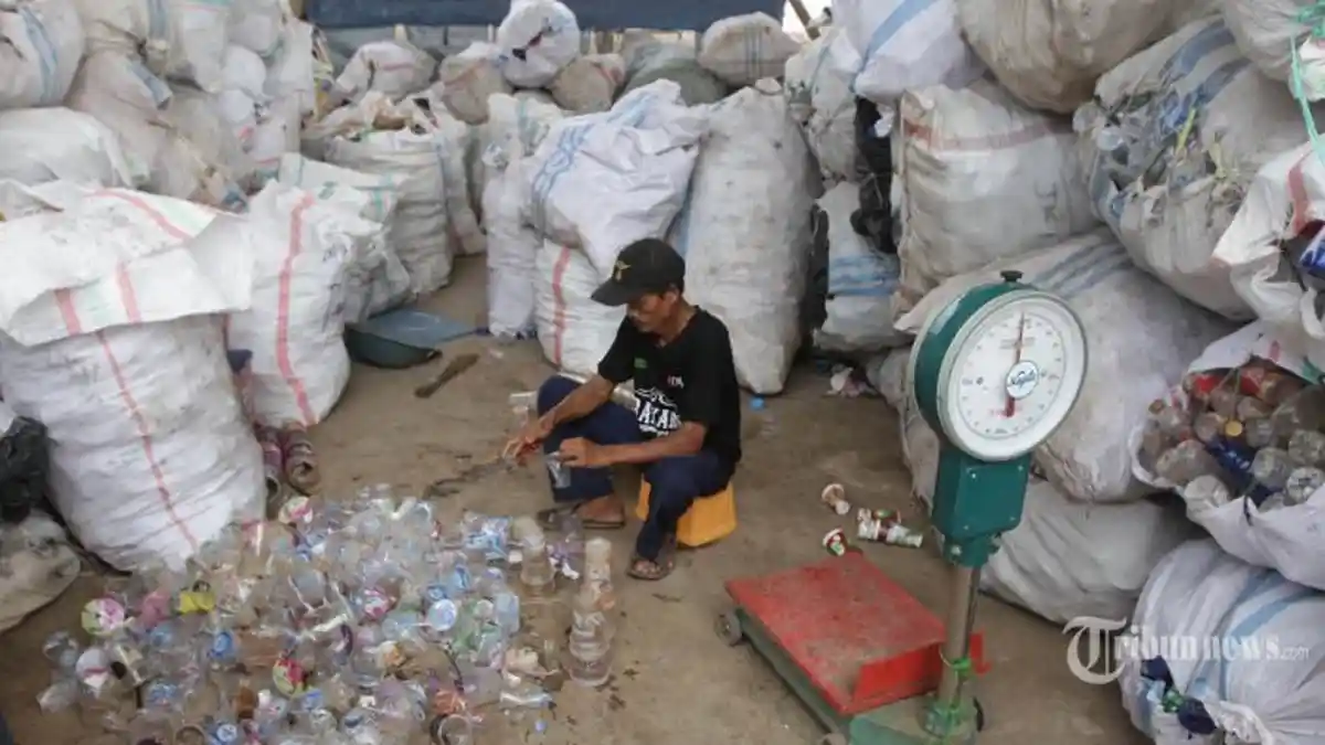 Duh. . . Indonesia Peringkat Kedua Penyumbang Sampah Plastik, Setelah Tiongkok