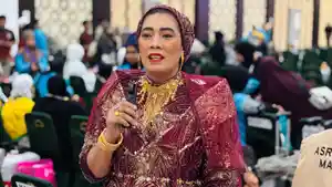 Jamaah-haji-asal-Bone-Hj-Martati-Konsi_1762026_.jpg