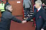 Sebelum Arsene Wenger Putuskan Pensiun, Jose Mourinho Katakan Hal Mengejutkan Ini!
