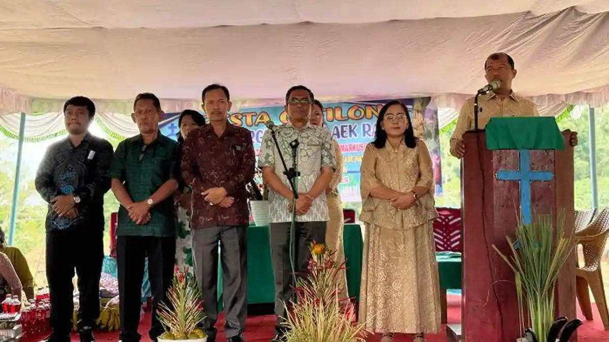 Wakil Bupati Hadiri Kebaktian Minggu, dan Pesta Gotilon  HKBP Gurgur Dolok Aek Raja