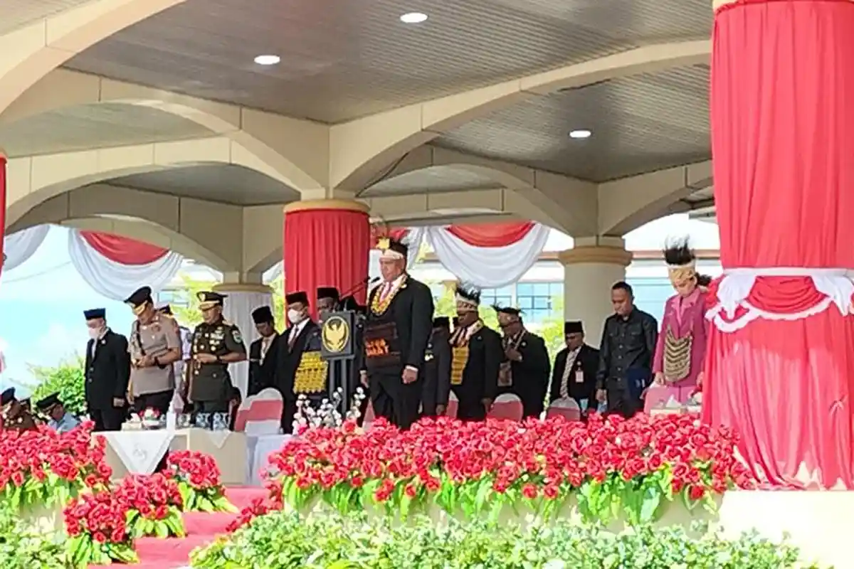 Pj Gubernur Papua Barat Paulus Waterpauw Klaim IPM Papua Barat Terus Meningkat