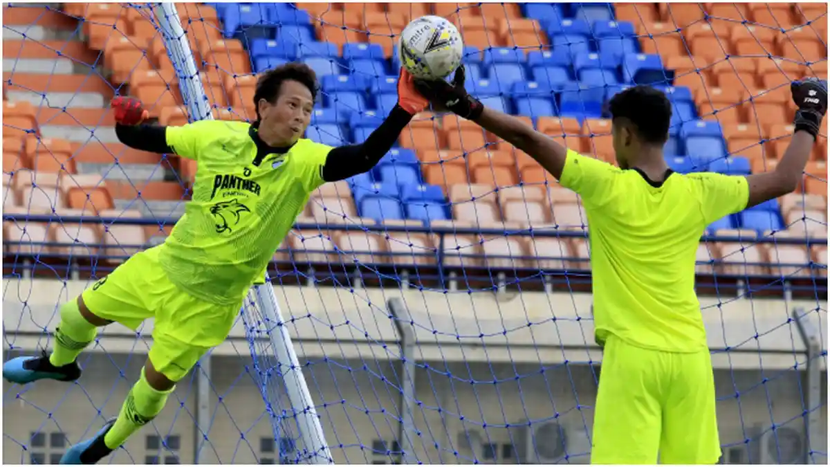 Persib Kembali Latihan Bersama, Sang Kiper Akui Ada Penurunan Kondisi