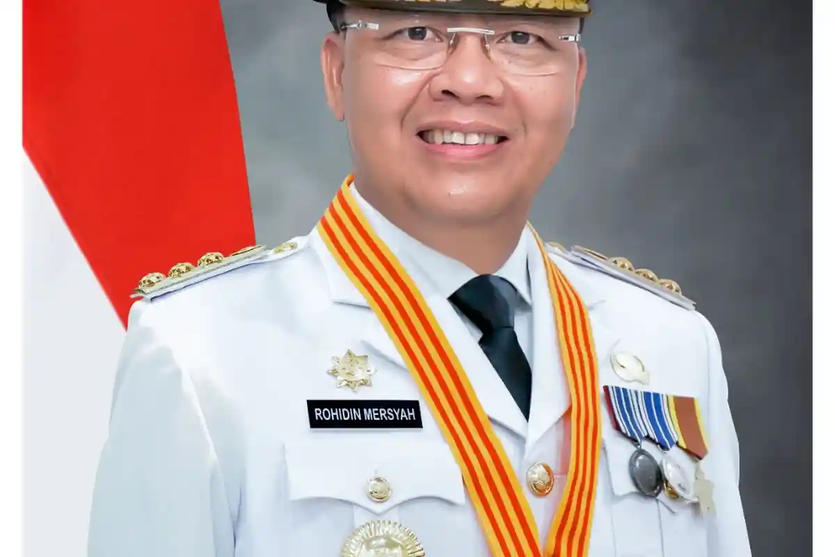 Profil Rohidin Mersyah, Dokter Hewan Yang Menjadi Gubernur Bengkulu