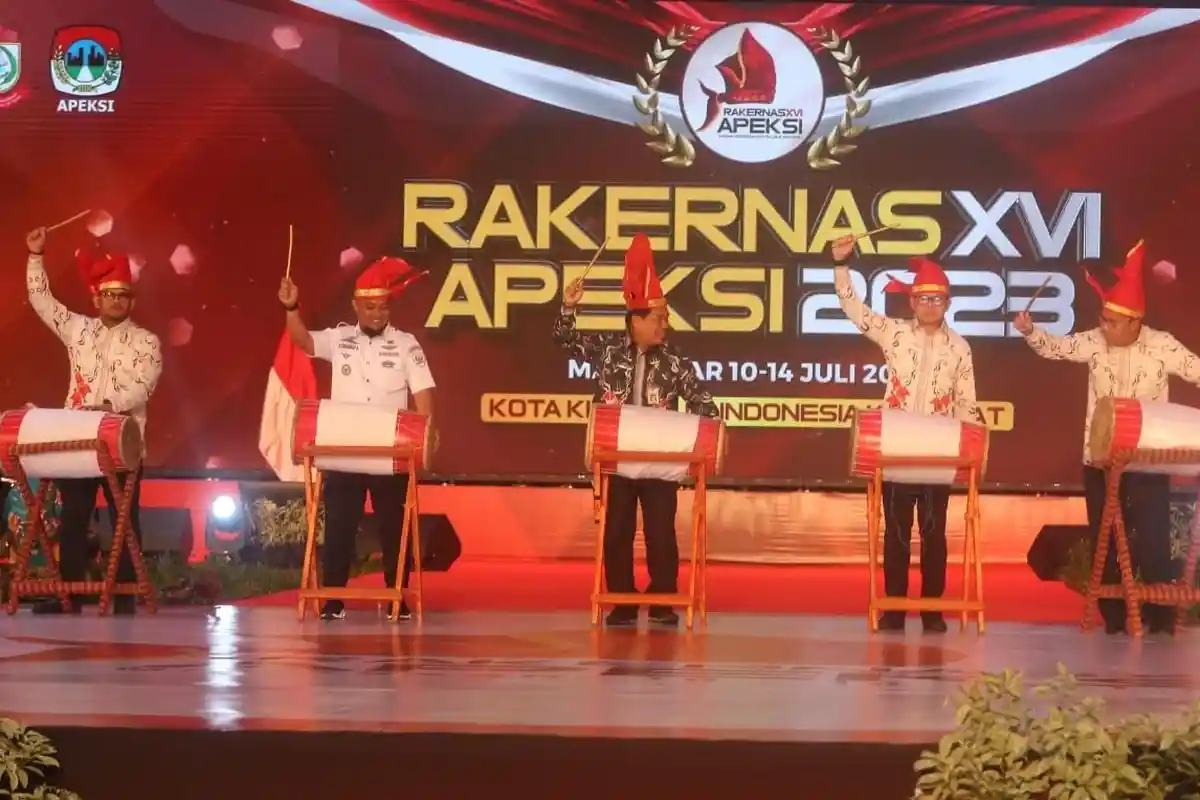 Rakernas Apeksi Dibuka, 88 Wali Kota Hadir di Makassar, Danny Pomanto Pamer Lorong Wisata