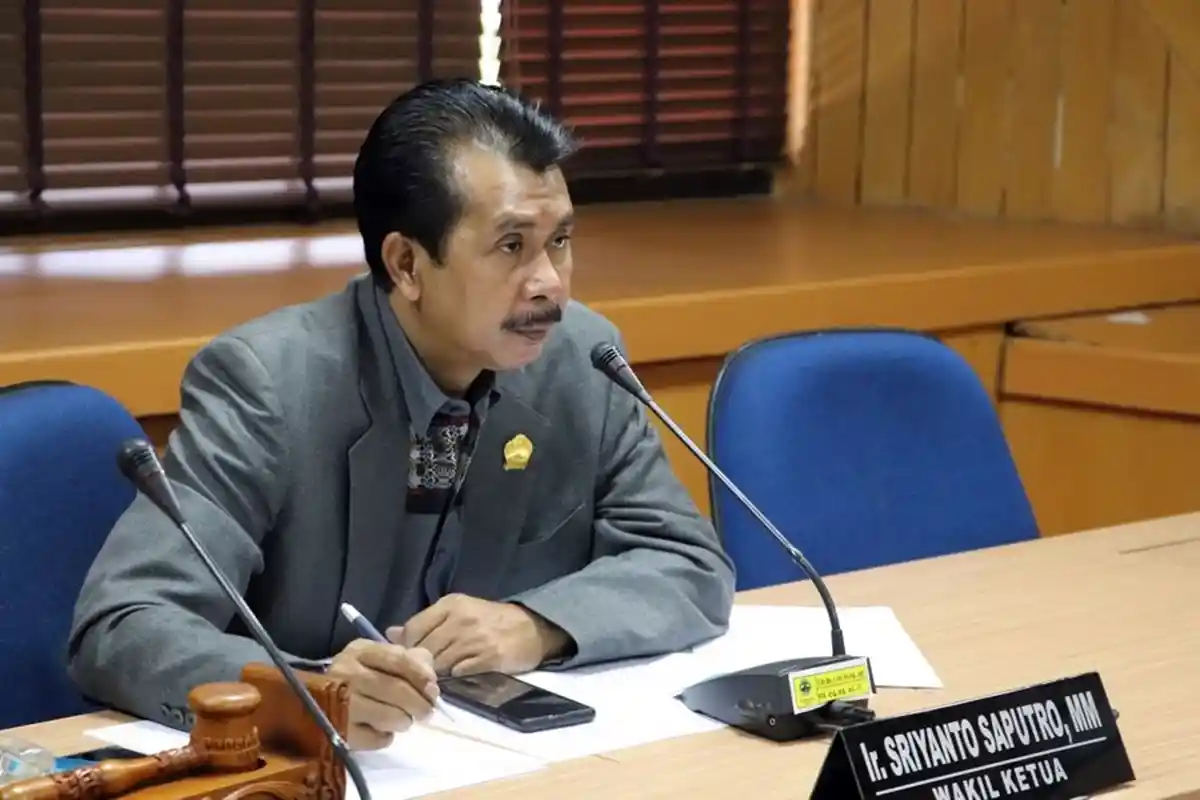 PAD Jateng Masih Andalkan Pajak Kendaraan Bermotor, Begini Saran Sriyanto Saputro