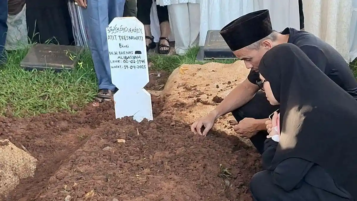 Alya Rohali Berduka Ibunya Berpulang, Tapi Tak Bisa Hadiri Pemakamannya