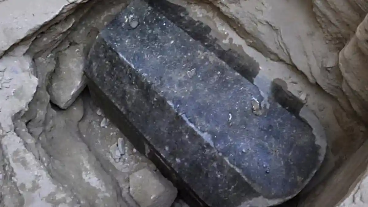 3 Mumi dan Misteri yang Timbul, Setelah Arkeolog Mesir Membuka Peti Mati Kuno Alexandria