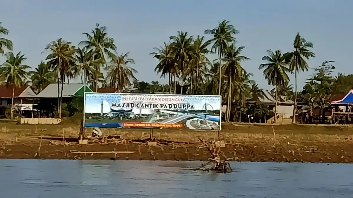 Peletakan Batu Pertama 2019, Kapan Pembangunan Masjid Cantik Padduppa Dilanjutkan?