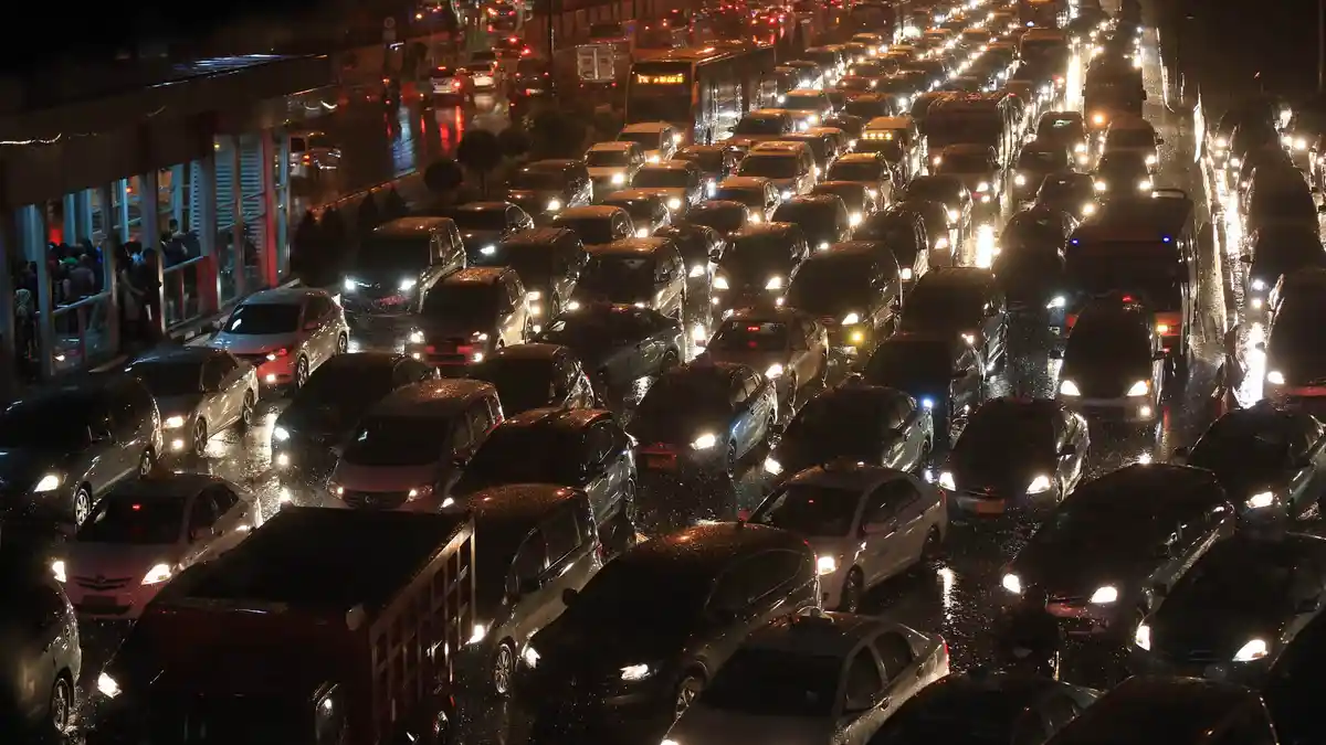 Dua Pihak yang Dituding Jadi Biang Macet Parah Saat Libur Panjang