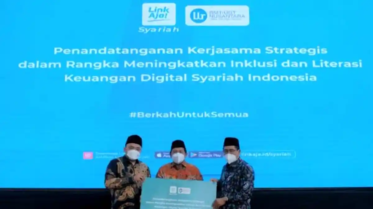 Pandemi Bisa Dorong Koperasi Bertransformasi ke Ekonomi Digital, LinkAja Syariah Gandeng Pesantren
