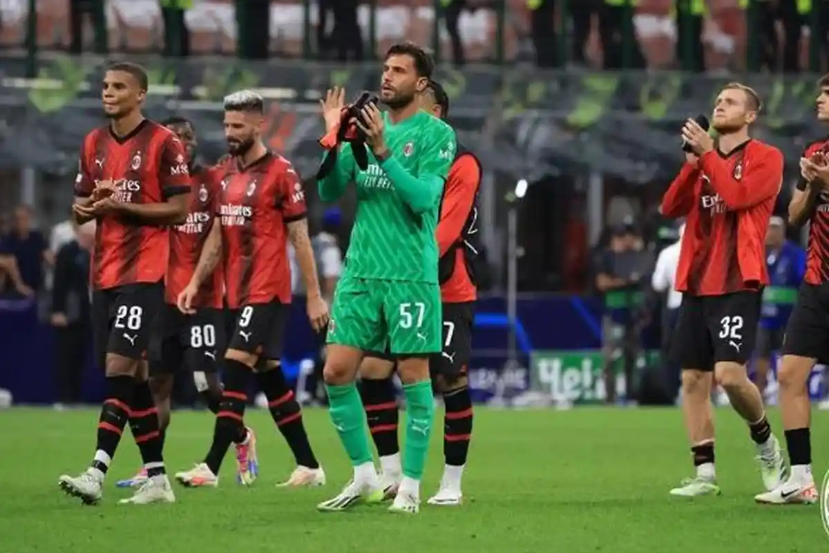 Pilar Utama AC Milan di Bawah Mistar Gawang Cedera, Sportiello Siap Tampil Duel Verona di Serie A