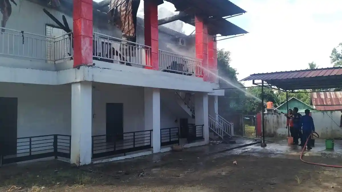 Rumah Mewah Kades Raja Bone Sulsel Hangus Terbakar, Kerugian Capai Rp300 Juta