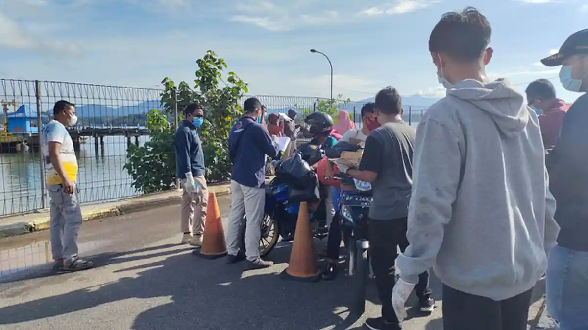 Kapal Roro KMP Paray Dabo Singkep - Penarik Lingga Berhenti Beroperasi