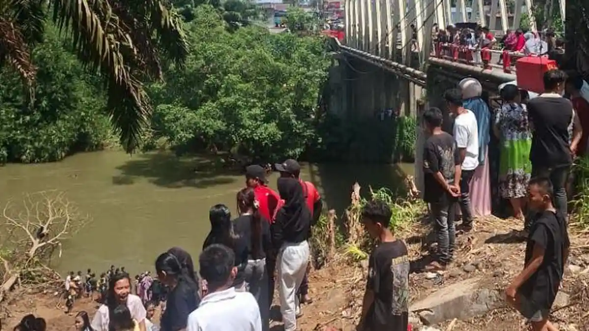 Identitas Pengemudi Honda CBR yang Kecelakaan dan Terjun ke Sungai Muara Beliti Musi Rawas, Pelajar