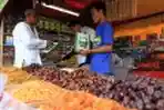 Pedagang Kurma