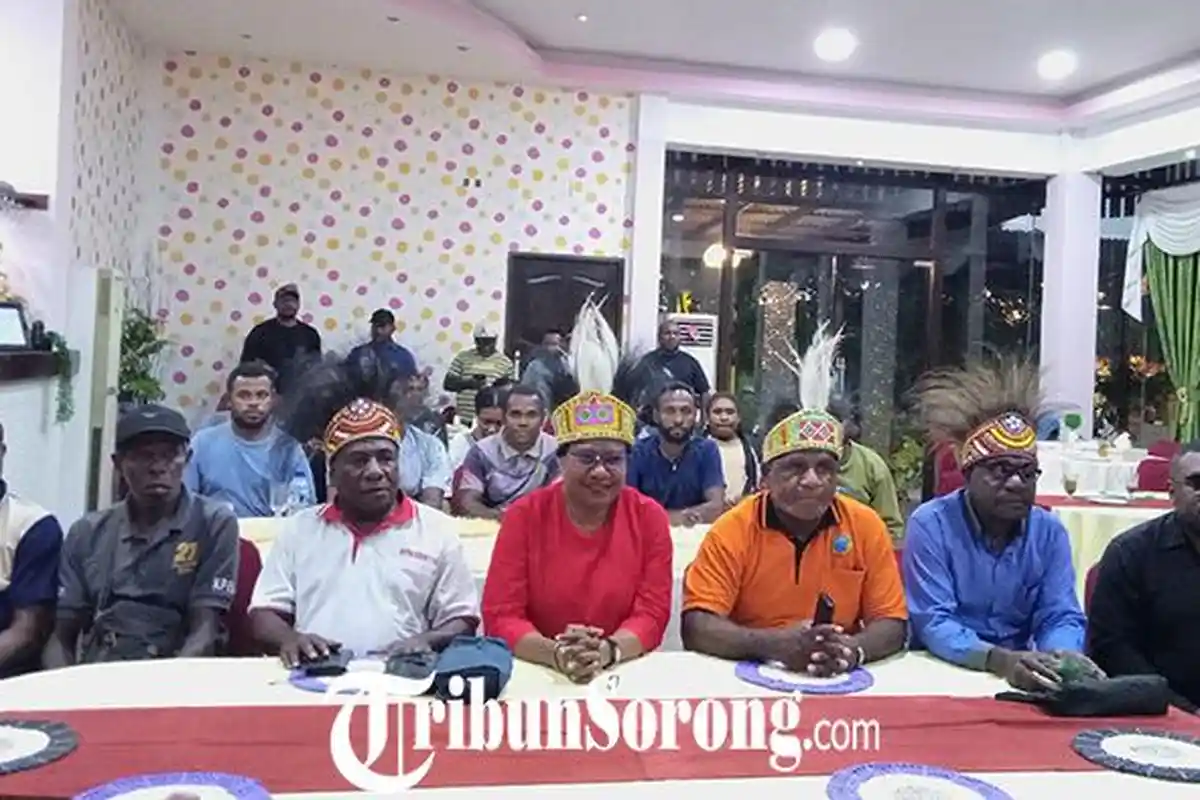 Seleksi Calon Anggota DPRK Sorong Selatan Jalur OAP, Elemen WAMOKA Dukung Kandidat Perempuan Ini