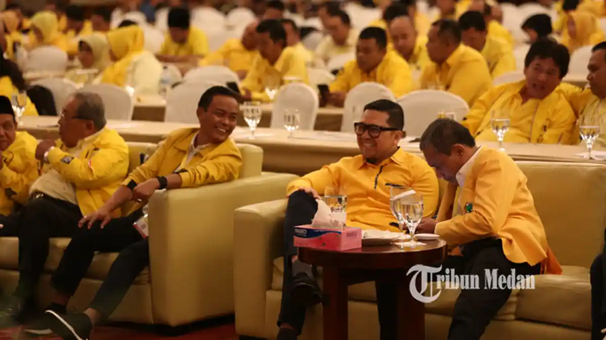BERITA FOTO Musda DPD Partai Golkar Sumut, Yasir Ridho Lubis Terpilih Memimpin Golkar Sumut - musda-partai-golkar-2.jpg
