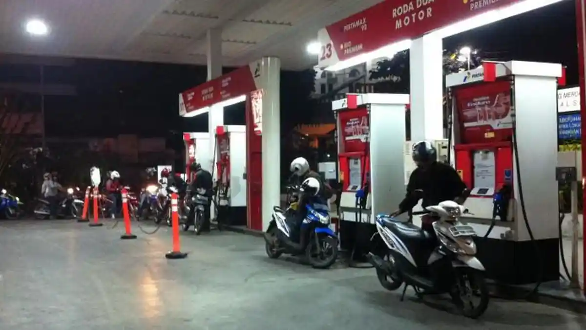 Pertamina: Harga BBM Turun Mulai Malam Ini, Berikut Rinciannya