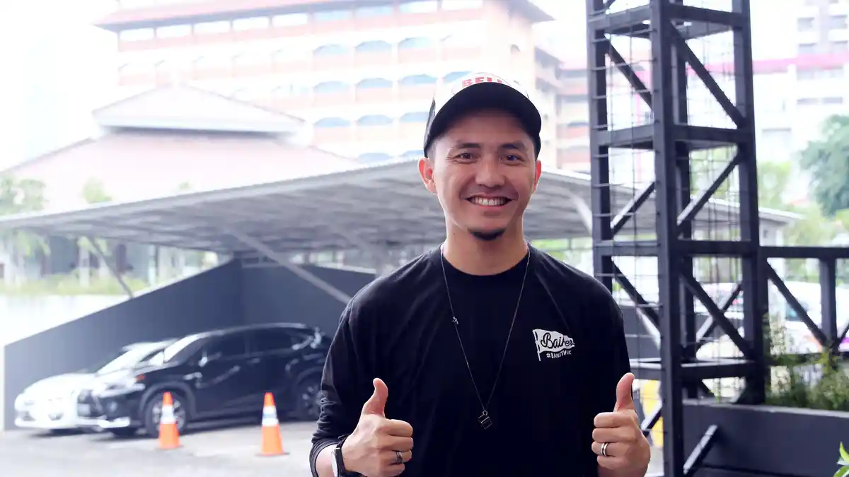 Tips Touring Aman Pakai Motor Ala Omesh, Barang-barang Ini Tak Pernah Tertingga