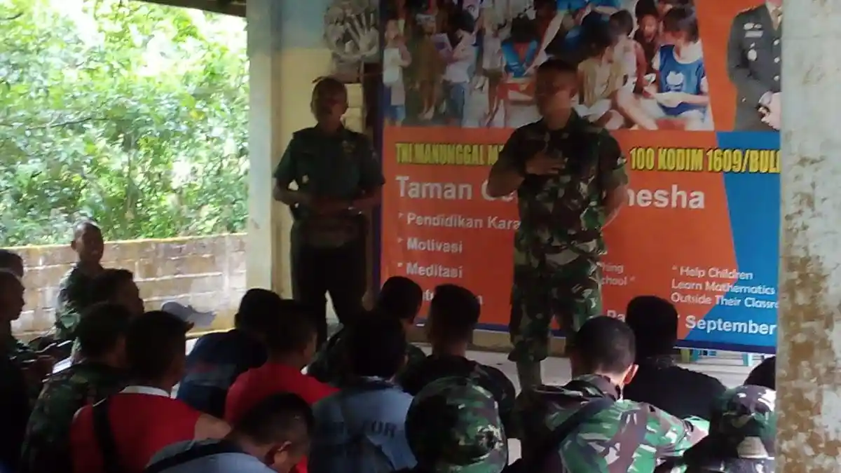 Dansatgas TMMD Beri Pengarahan Prajurit SSK TMMD ke-100