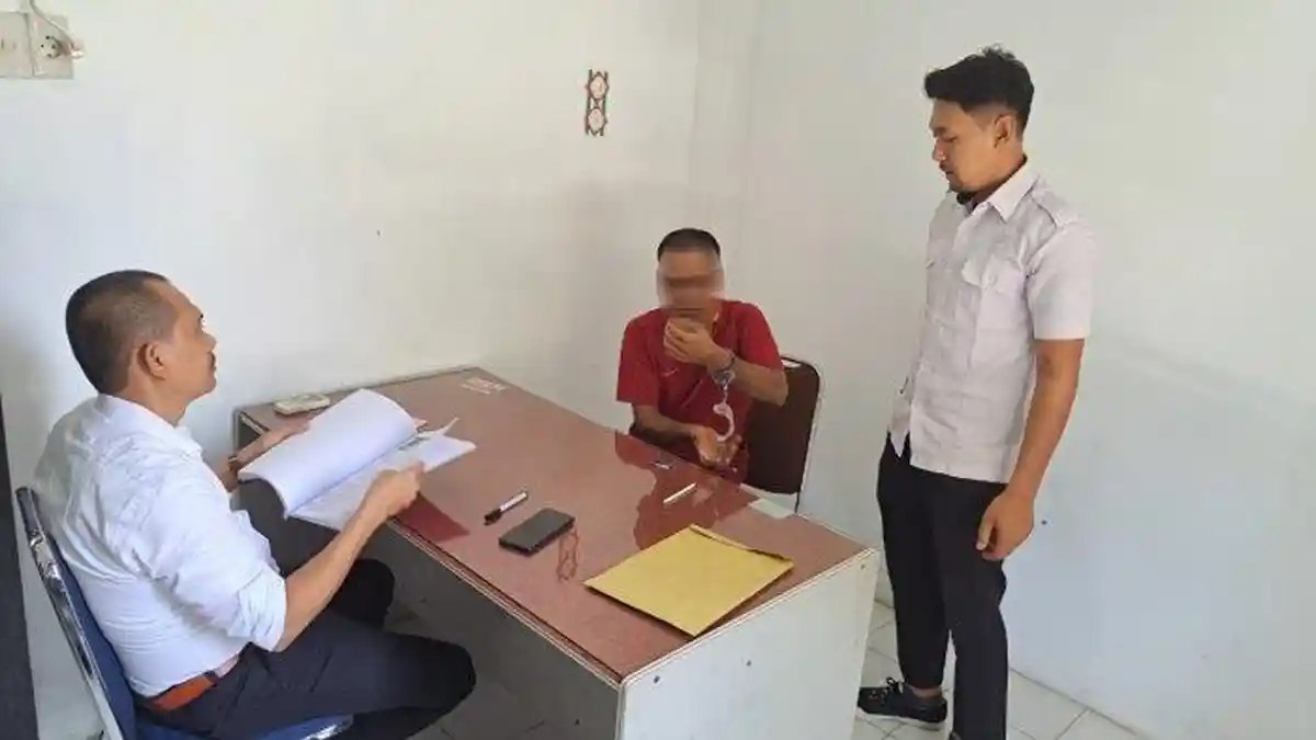 Sebar Video Bercinta dengan Mantan Pacar, Pemuda Seunuddon Ditahan
