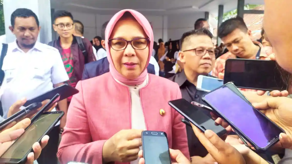 Tatong Bara: Penanganan Covid-19 Jangan Dipolitisasi