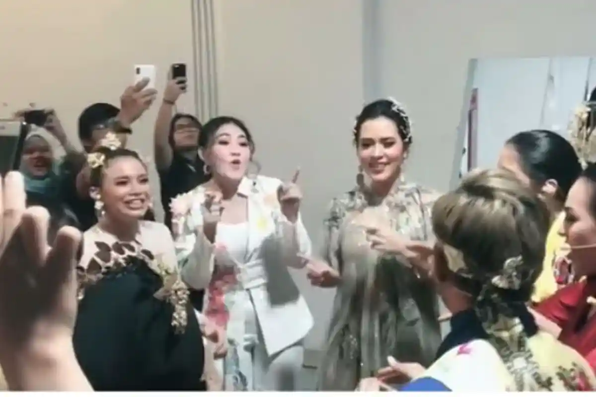 Seru! ini yang Dilakukan Via Vallen & Artis Lain Sebelum Tampil di Pembukaan Asian Games 2018