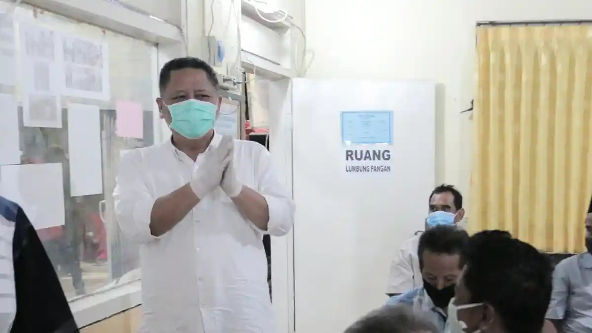 Tren Penularan Covid-19 di Surabaya Menurun, Wawali Whisnu Sakti : Kampung Tangguh Cukup Efektif