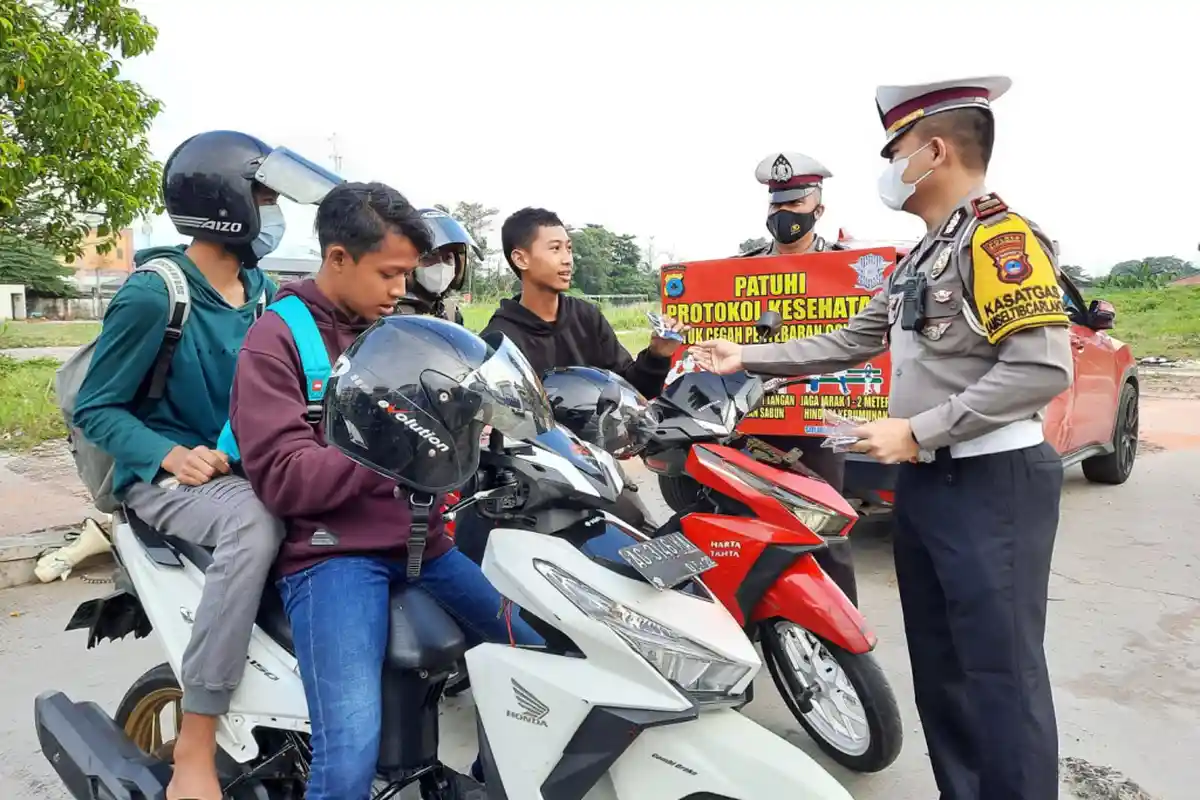 Plotting Lalu Lintas Banjarbaru, Kasat Lantas Ingatkan Masyarakat Disiplin Prokes