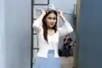 Penampilan Santai Ayu Ting Ting
