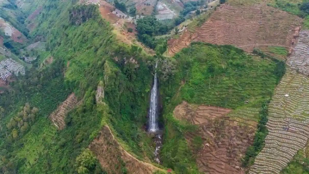 Curug Seelok Ini Cuma Sejam dari Temanggung, Namanya Diambil dari Pengikut Setia Pangeran Diponegoro