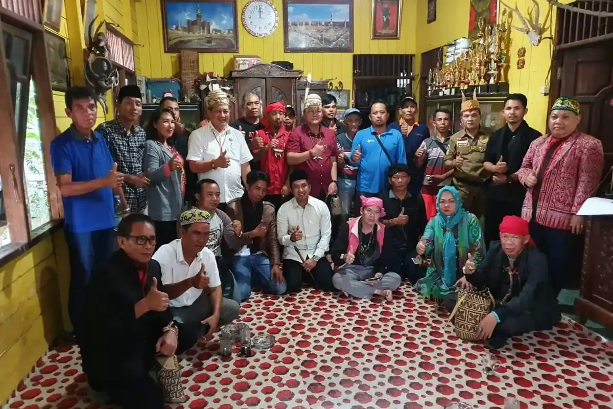 Bupati Penajam Paser Utara Datang, Keluarga Korban Penikaman di Pantai Nipah-nipah Sepakat Damai