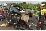 2026-05-24-Mobil-Anggota-DPR-Gus-Hilman-kecelakaan-di-tol-Probolinggo.jpg