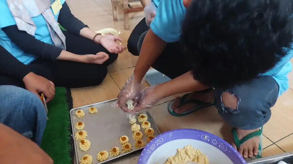 Geliat di Lapas Majalengka, Napi Pria Diberi Pelatihan Budidaya Ikan Tawar dan Pembuatan Kue