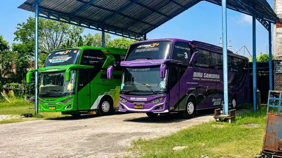 Pengusaha Bus di Lamongan Lakukan Efisiensi Akibat Harga BBM Naik