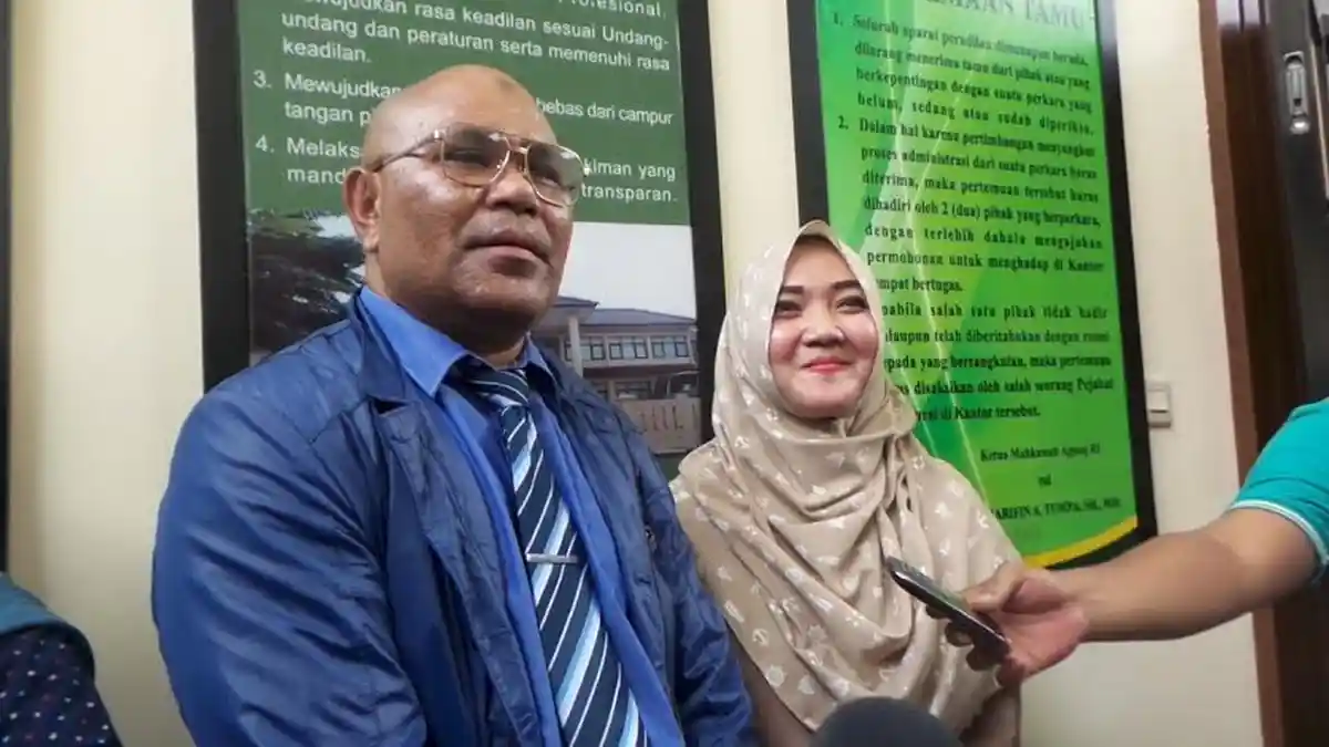 Penyanyi Religi Sulis Sempat Grogi Saat Jadi Saksi di Sidang Kasus Penipuan